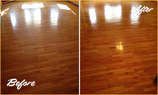 Before and After Picture of a Quantico Wood Sand Free Refinishing Service on a Room Floor to Remove Scratches